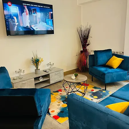 Sophisticated Sea View Flat *